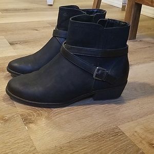 Bass & Co 'Wilma' boot